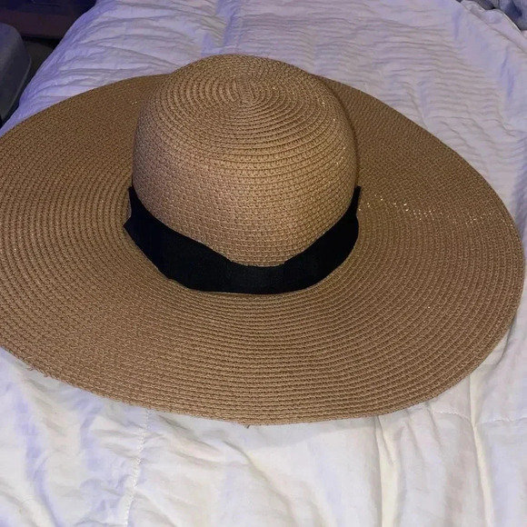 NEW DEBRA WEITZMAN WIDE BRIM FLOPPY HAT IN KHAKI/BLACK SIZE MEDIUM - Picture 11 of 12